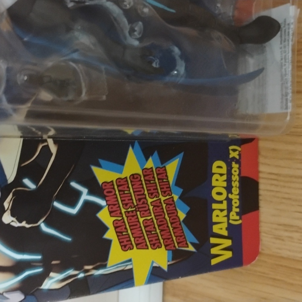 X-Men Warlord Toy - Picture 3 of 4